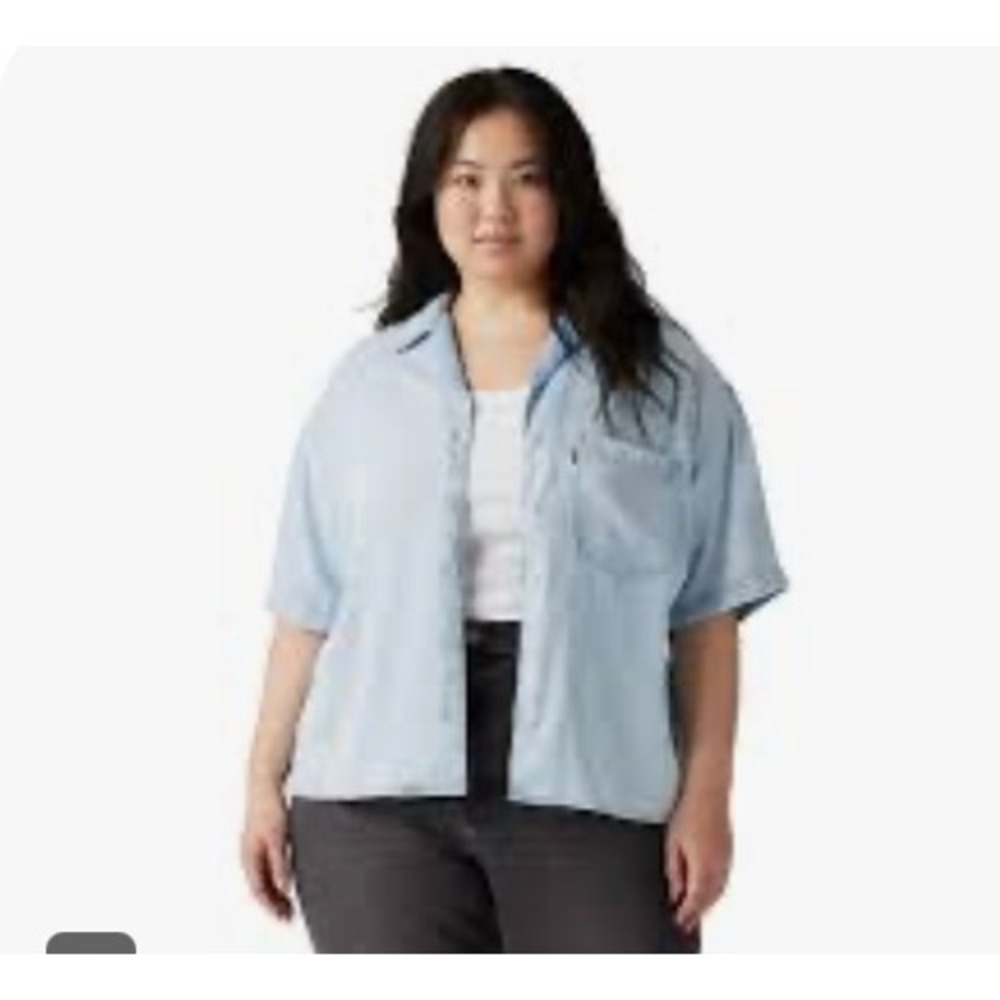 NEW Levis Women Lyocell Short Sleeve Button Up Joyce Resort Denim Shirt PLUS 4X